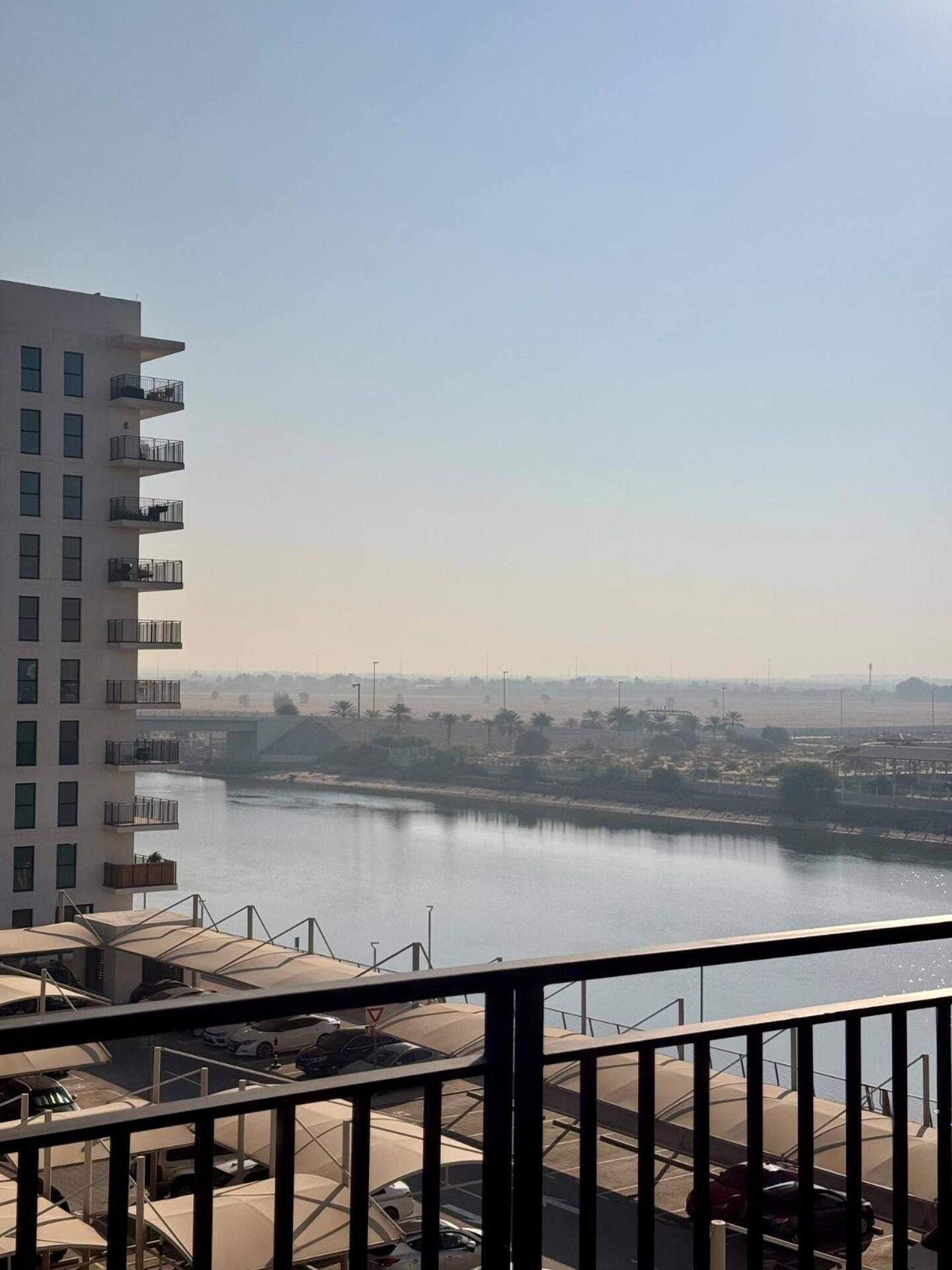 Upscale In Yas Island Apartment