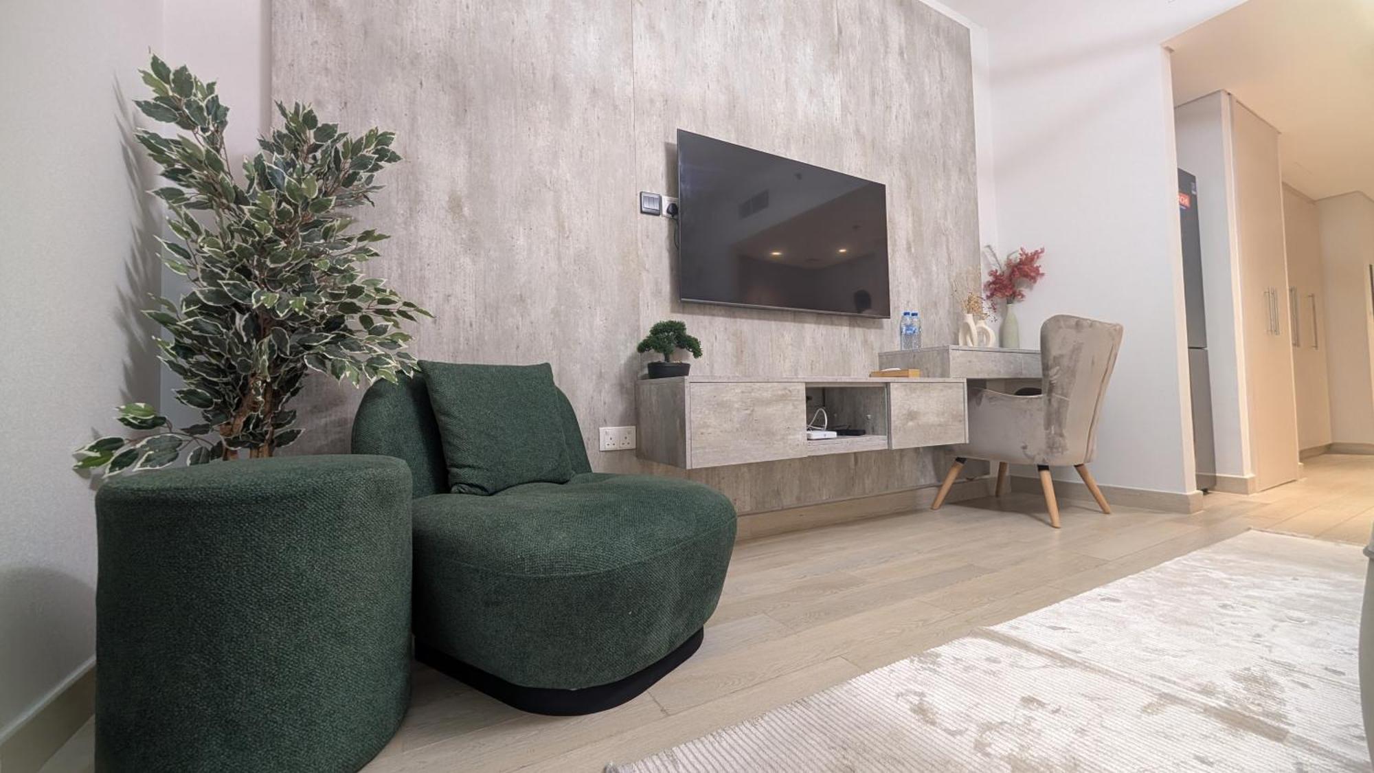 Upscale In Yas Island * Abu Dhabi