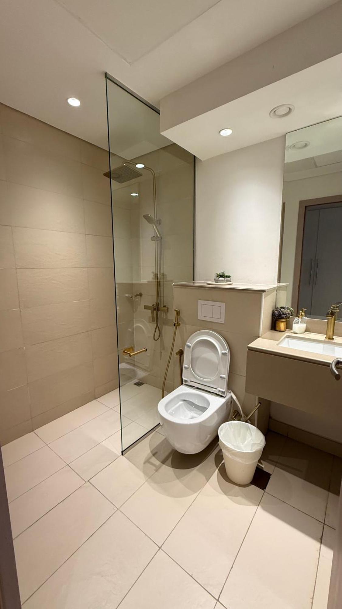 Upscale In Yas Island Apartment Abu Dhabi
