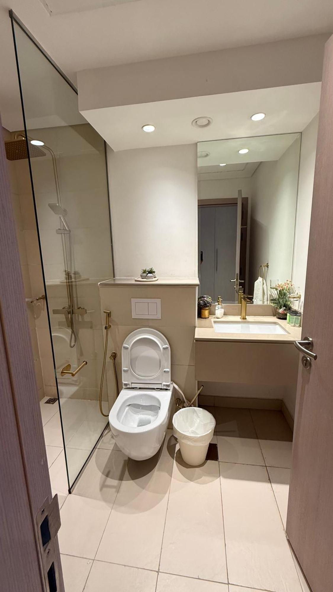 Upscale In Yas Island Apartment Abu Dhabi